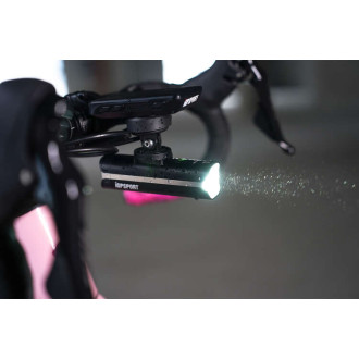 IGPSPORT Przednia lampka VS1200 z uchwytem M82